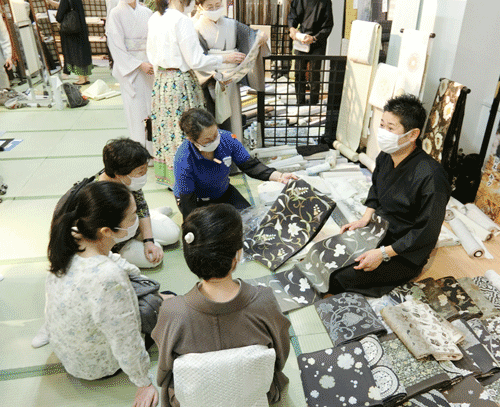 28回染織美術館：西陣鈴木