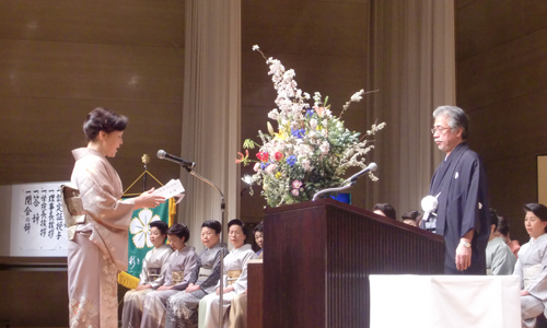生徒謝辞は新宿校・平間幹枝さん