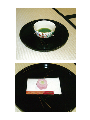 ハナミズキを模した美味しいお菓子と お抹茶をいただきました。